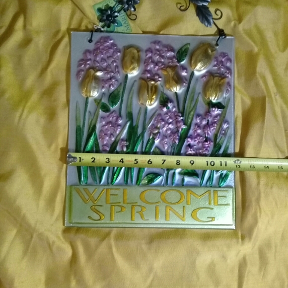 Welcome spring stain glass panel - Picture 3 of 5
